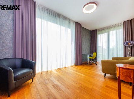 Prodej bytu, 5+kk, 172 m²