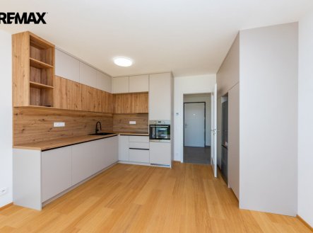 Pronájem bytu, 1+kk, 43 m²