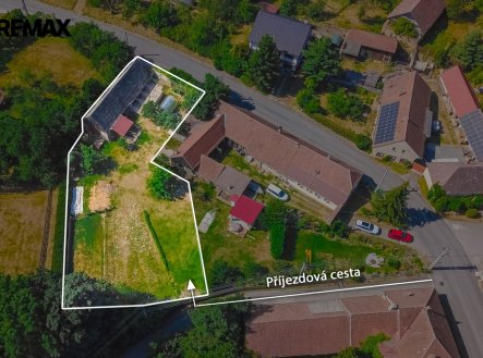 Prodej pozemku pro bydlení, 1 600 m²