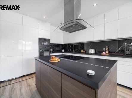 Prodej domu/vily, 234 m²