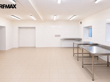 Pronájem výrobní prostory, 434 m²