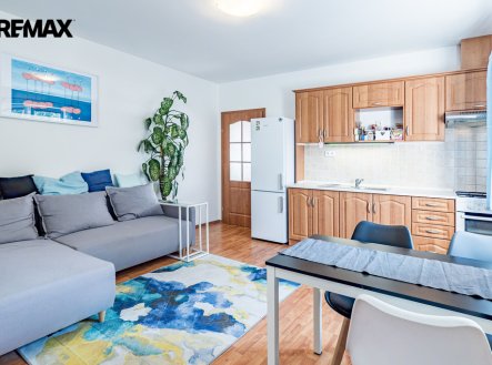 Pronájem bytu, 1+kk, 38 m²