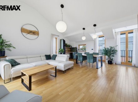 Prodej bytu, 4+kk, 146 m²