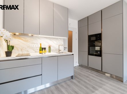Prodej bytu, 1+kk, 45 m²