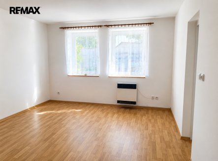 Pronájem bytu, 1+1, 40 m²