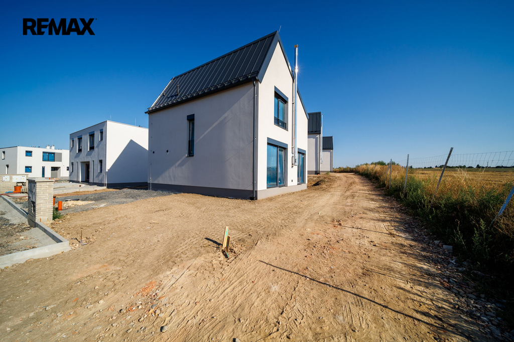 516a7060-hdr.jpg
