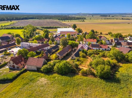 Prodej zemědělského objektu, 2 168 m²