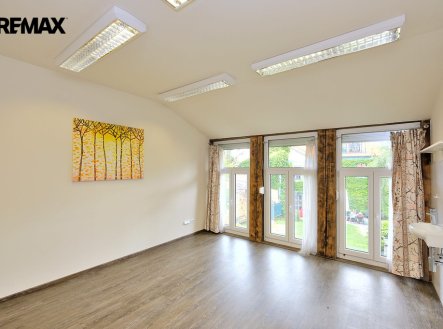 Pronájem kanceláře, 46 m²