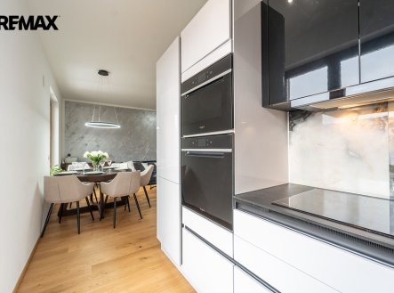 Prodej bytu, 3+kk, 84 m²