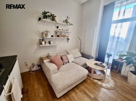 Pronájem bytu, 1+kk, 30 m²