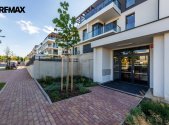 Pronájem bytu, 3+kk, 95 m²