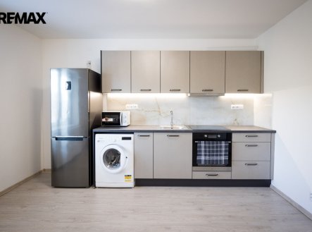 Pronájem bytu, 2+kk, 39 m²