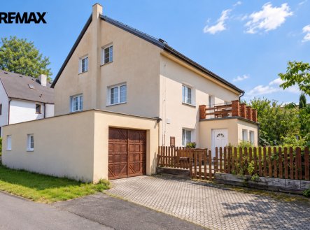 chatgpt-image-15.9.2026-21-01-57.png | Prodej - dům/vila, 220 m²