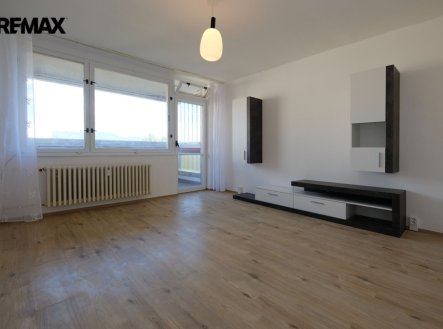 Pronájem bytu, 1+kk, 36 m²