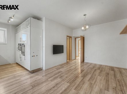 Pronájem bytu, 4+kk, 83 m²