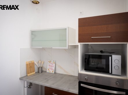 Pronájem bytu, 3+kk, 77 m²