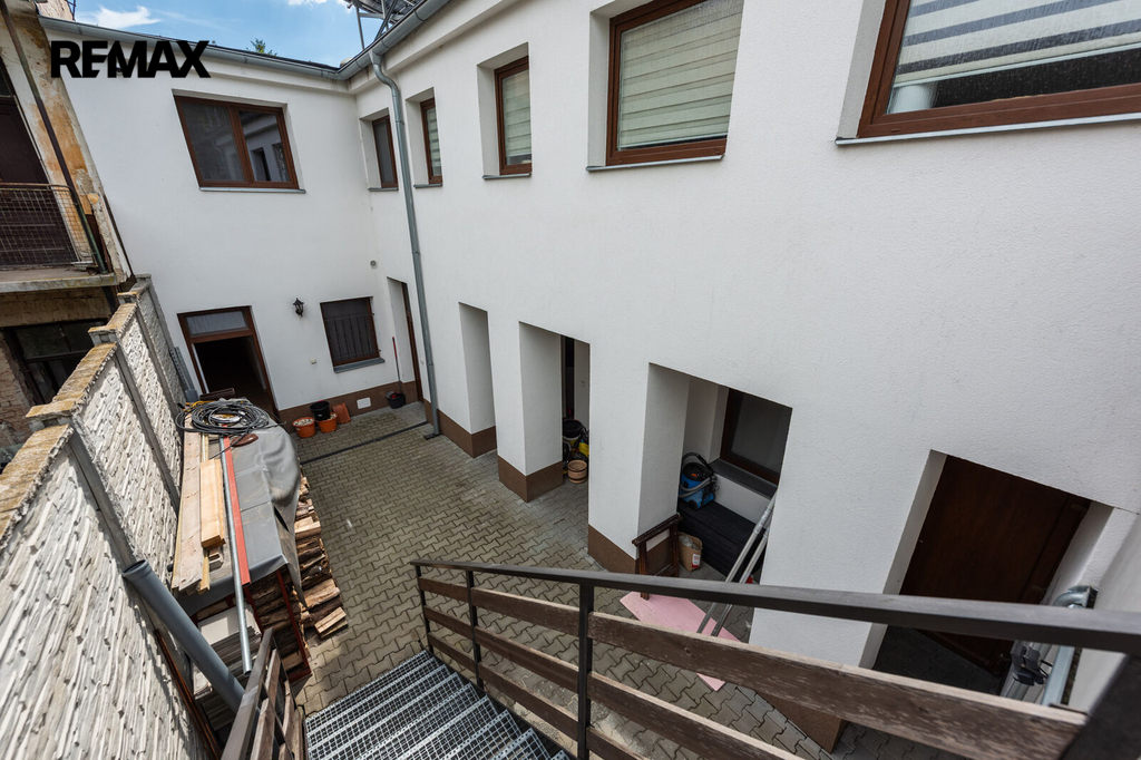 Rodinný dům Rotalova, Brno, se 3 bytovými jednotkami a zahradou