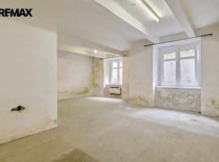 Prodej kanceláře, 77 m²