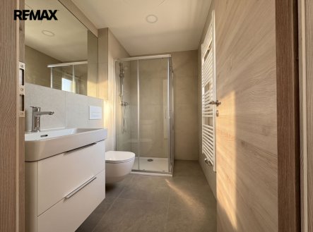 Pronájem bytu, 2+kk, 45 m²