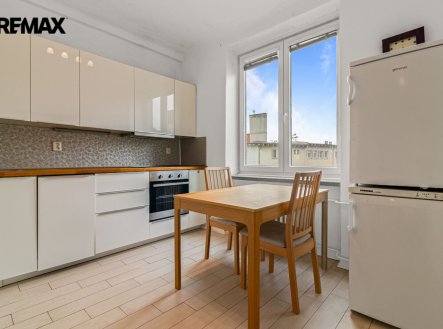 Prodej bytu, 1+1, 45 m²