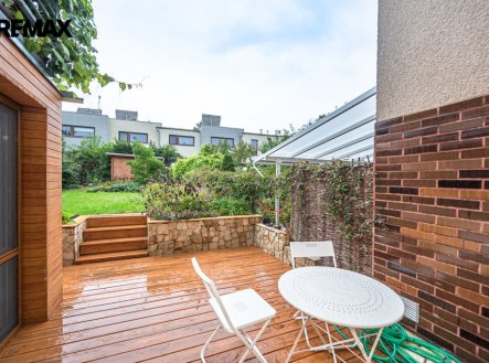 Pronájem bytu, 2+1, 58 m²