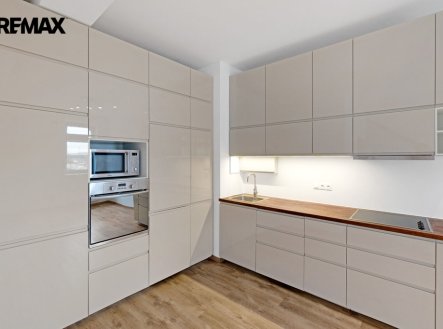 Prodej bytu, 4+kk, 116 m²