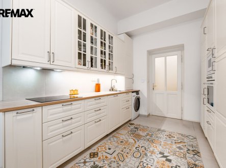 Pronájem bytu, 2+1, 86 m²