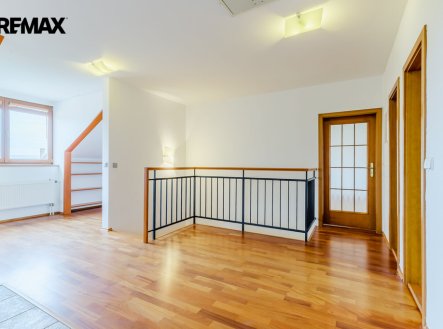Pronájem bytu, 3+kk, 126 m²