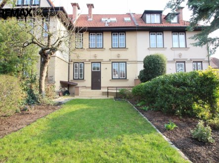 Pronájem domu/vily, 200 m²