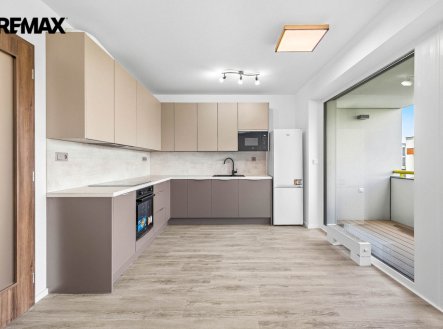 stboleslav-19.jpg | Pronájem bytu, 2+kk, 4 777 m²