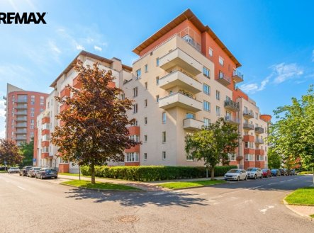 mikanova-28u.jpg | Pronájem bytu, 2+kk, 63 m²