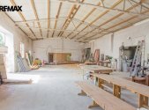 Pronájem výrobní prostory, 300 m²