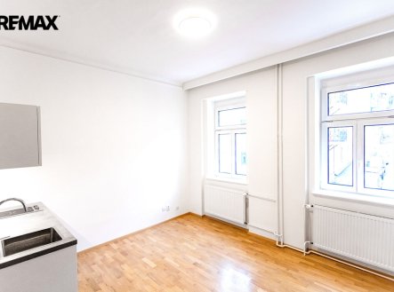 Pronájem bytu, 1+kk, 18 m²