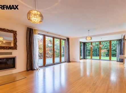Prodej bytu, 5+1, 306 m²