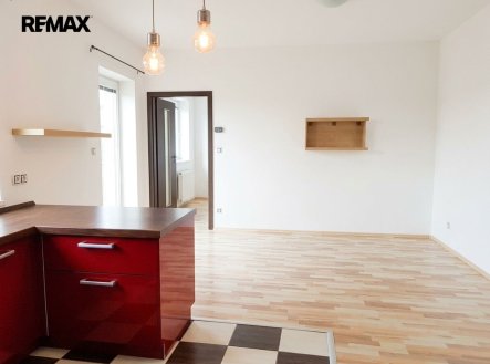 Pronájem bytu, 2+kk, 50 m²