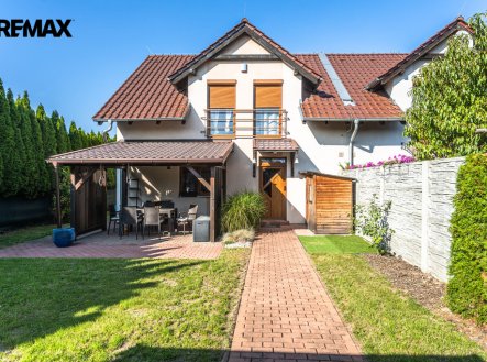 Pronájem domu/vily, 130 m²