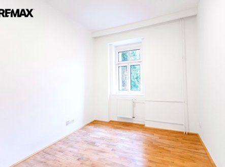 Pronájem kanceláře, 16 m²