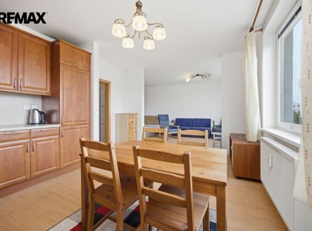 Pronájem bytu, 1+kk, 45 m²
