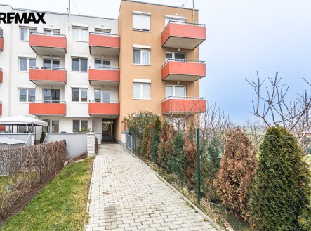 Pronájem bytu, 1+kk, 33 m²