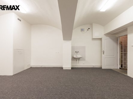Pronájem kanceláře, 33 m²