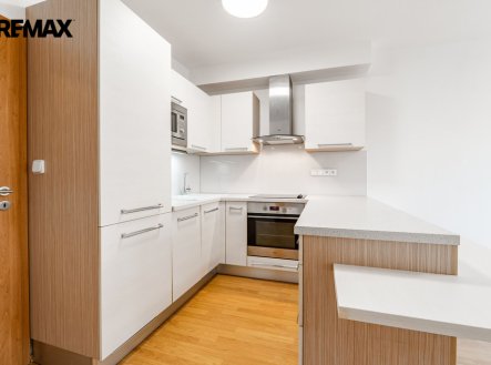 Pronájem bytu, 2+kk, 56 m²