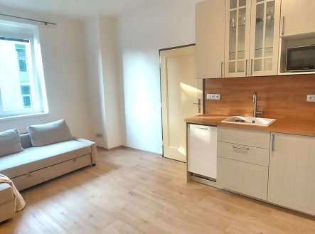 Pronájem bytu, 2+kk, 46 m²