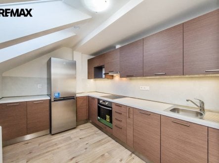 Pronájem bytu, 2+kk, 48 m²