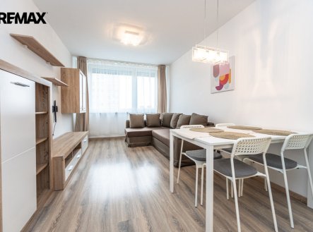 Pronájem bytu, 2+kk, 44 m²
