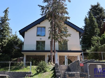 Pronájem bytu, 4+kk, 127 m²