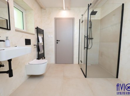 Pronájem bytu, 4+kk, 88 m²