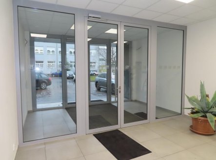 Pronájem kanceláře, 43 m²