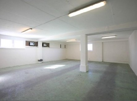 Pronájem skladu, 77 m²