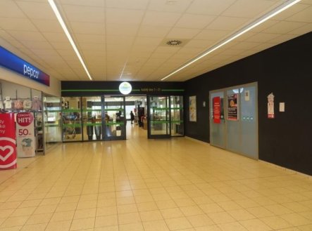 Pronájem obchodní prostory, 110 m² obrázek