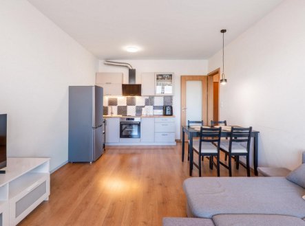 Prodej bytu, 2+kk, 60 m²